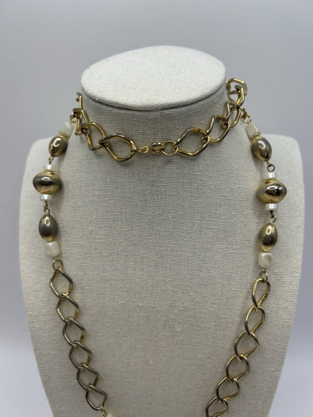 Vintage Gold Tone Metal Bead Chain Necklace Long Link Station Statement Boho Fun - Picture 5 of 13